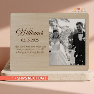Recuerdo de boda, tablero de fotos personalizado para regalo de boda, marco de fotos personalizado para pareja, marco personalizado para regalo de compromiso (PS-COU34)