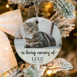 Custom Cat Memorial Ornament, Pet Memorial Gift, Christmas Pet Remembrance Ornament, Pet Loss Keepsake, Pet Owner Memorial Gift In Loving Memory