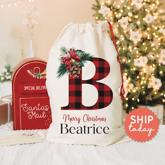 Personalized Merry Christmas Gift Bag, Custom Name Christmas Present Bag,  Seasonal Gift Packaging, Holiday Gift Wrapping, (CB-65)