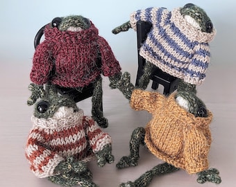 Knitted Frogs in Sweaters