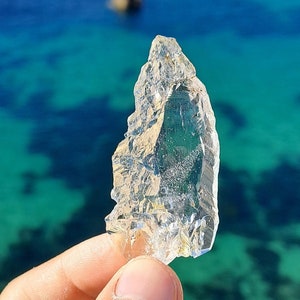 RESERVED Optical Aesthetic Himalayan Tormiq Quartz Crystal w\ Wisps & Golden Inclusions_21gr