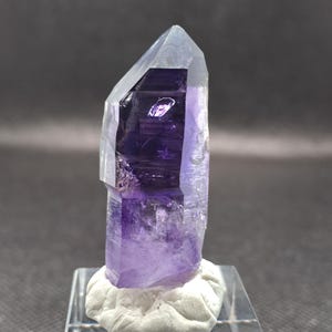 Goboboseb Brandberg Amethyst Crystal w\ Hematite Flakes_12gr