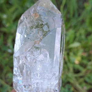 Optical Himalayan Hashupi Quartz Crystal, Record Keeper, Self Healed, DT, Penetrator w Rainbows_90gr zdjęcie 4