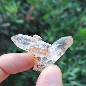 Optical Ganesh Himal Quartz Cluster \ Himalayan Quartz Crystal_14gr