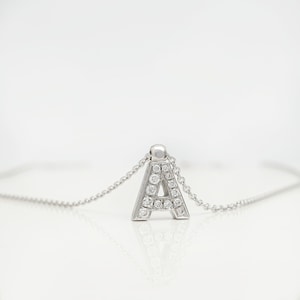 Collar de diamantes con inicial, collar de diamantes de oro con monograma, collar personalizado, collar con letras de diamantes, collar con pavé de diamantes, regalo personalizado