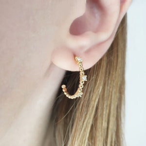 Minimalistische Diamant Hoop Ohrringe, Solid Gold Diamant Ohrringe, Offene Gold Ohrring, Jubiläumsgeschenk für Sie, Gold Ohrringe mit Diamanten Glanz