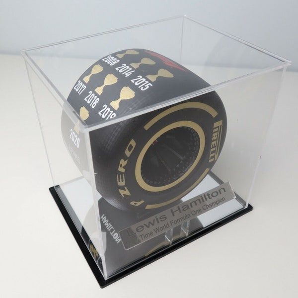 1/5th Lewis Hamilton GOLD 7 Time World Championship Tyre Award 2021 Display (LARGE)