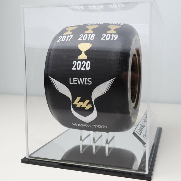 1/10th Lewis Hamilton GOLD 7 Time World Championship Tyre Award 2021 Display (SMALL)