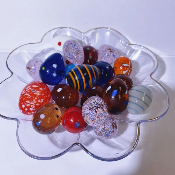 handmade glass eggs, easter eggs, hand blown stained glass eggs