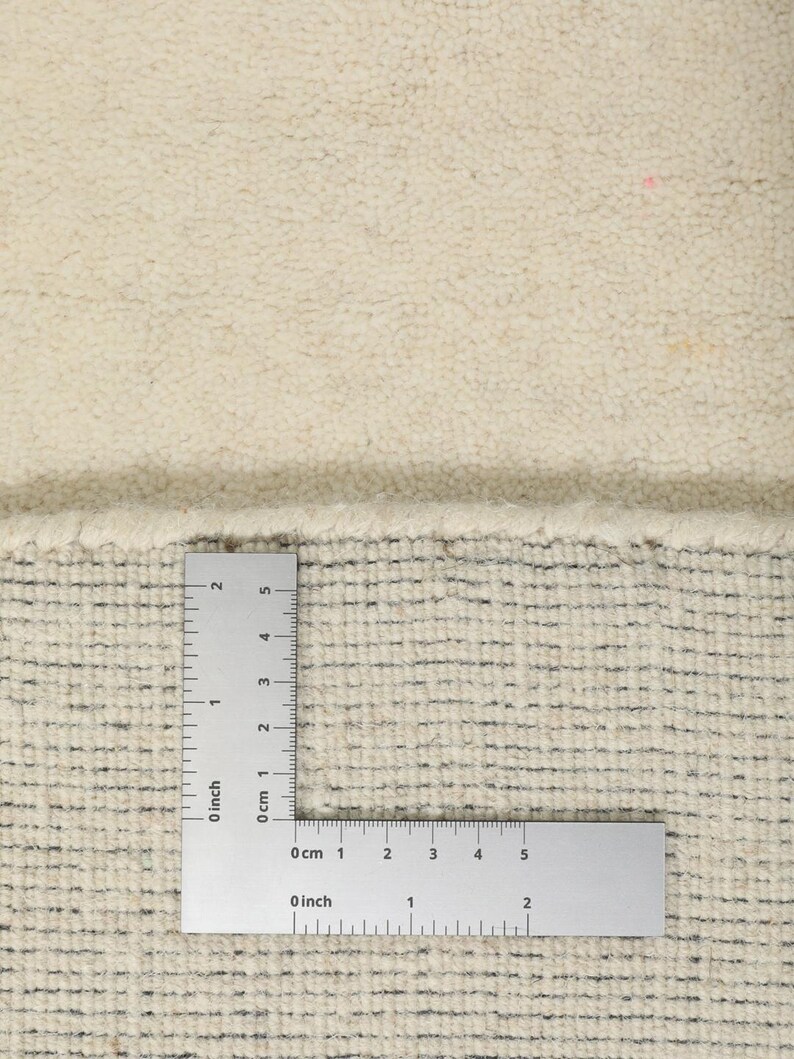 Ruler Rug Solid Wool Round Area Rug Natural White Textured Bohemian Carpet ...