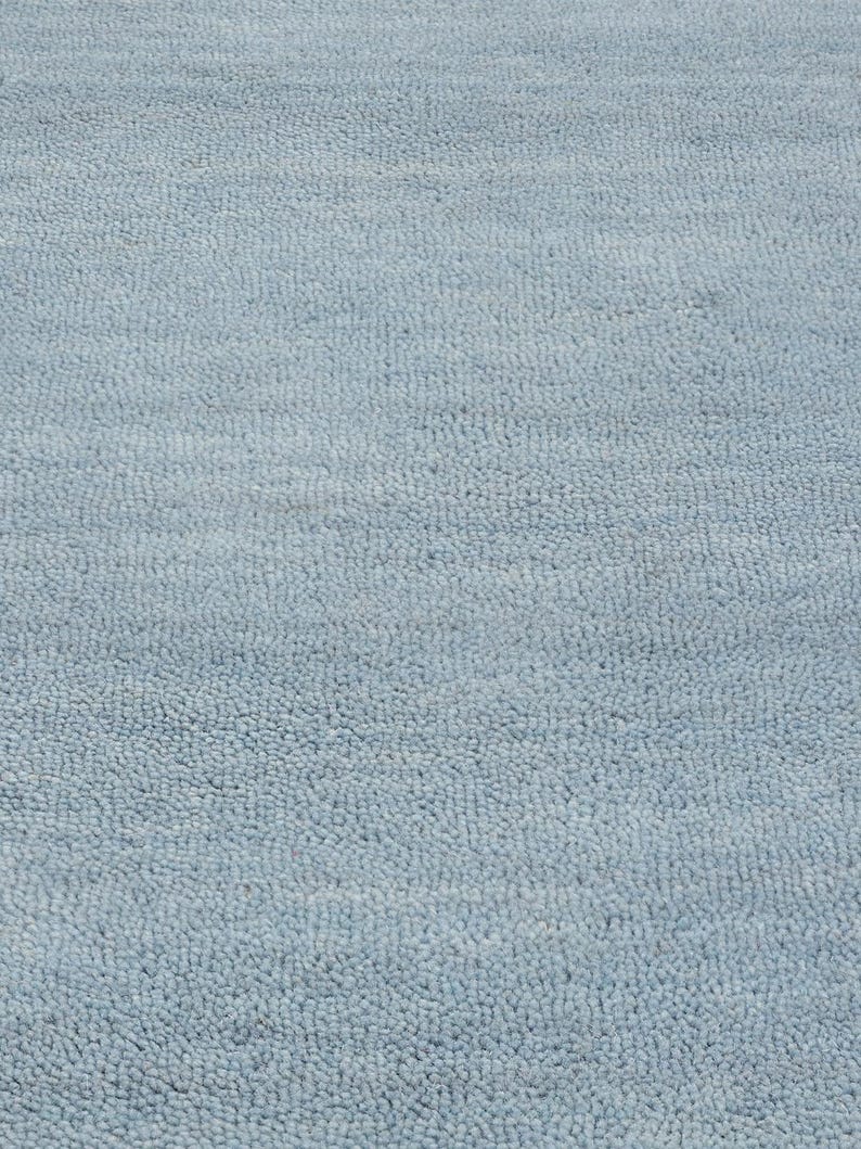 Handmade Handloom Solid Light Blue Wool Round Rug Minimalist Textured ...