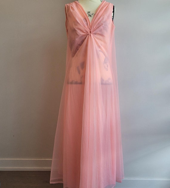Linda Underlovelies Pink Vintage Nightgown - image 3