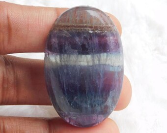 Cabujón de fluorita multicolor natural: piedra preciosa hecha a mano para joyería (93 ct, 44 x 27 x 7 mm)