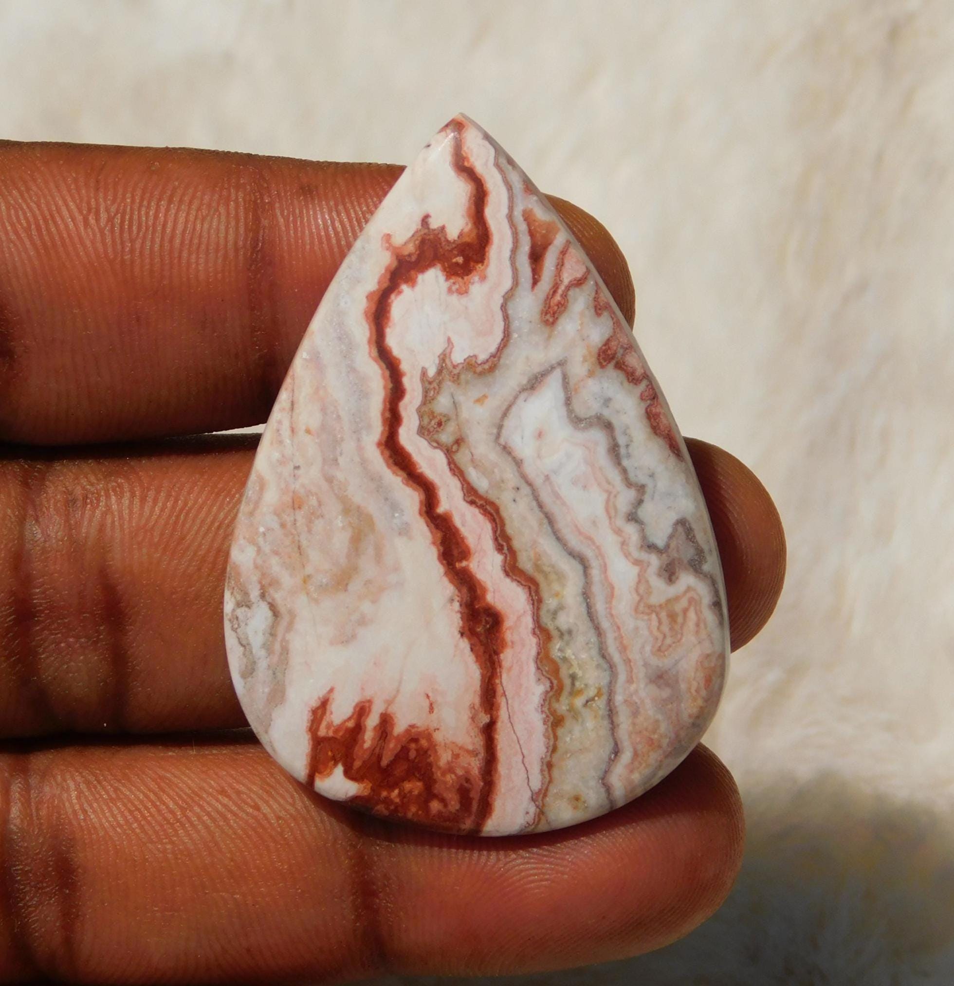 Rosita Jasper Gemstone Cabochon: Natural Healing Stone (68ct