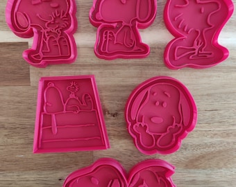 Snoopy cookie cutters