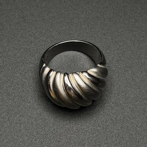 18kt White Gold Plated Ring // Unisex // Simple M… - image 1