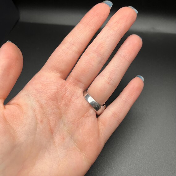 18kt White Gold Plated Ring // Unisex // Simple M… - image 5