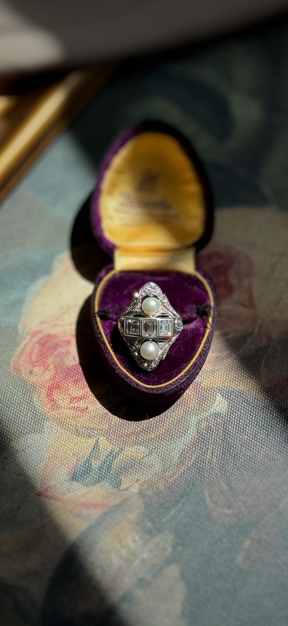 Edwardian diamond and pearl ring with baguette dia