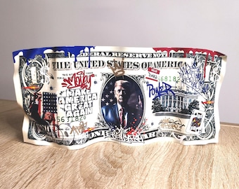 Donald Trump metal bill, street art sculpture, pop art decoration, painting