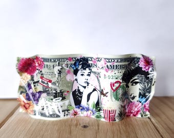 Metal ticket, Audrey Hepburn sculpture, street art, pop, chic decoration