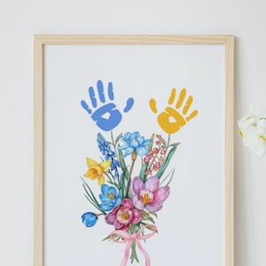Mothers Day Handprint Art Craft, Flower Handprint Craft Art, Floral Bouquet, Personalized Mothers Day Gift from Kids, First Mothers Day Gift