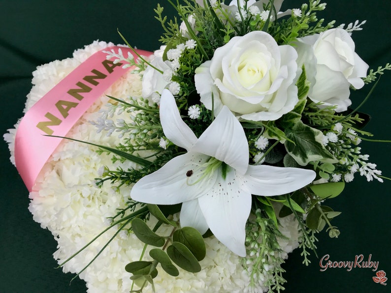 Classic Family Named Heart Tribute, Artificial Flowers Tribute Funeral Lasting Memorial Artificial Floral Tributes image 3