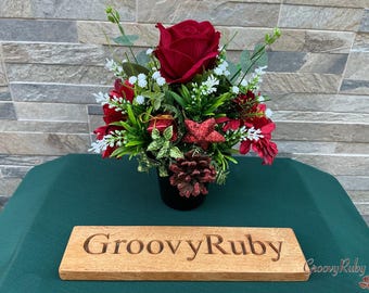 Christmas Star, Grave Pot Artificial Flowers Tribute Funeral Lasting Memorial Artificial Floral Tributes Flowers Keepsake Seasonal Xmas
