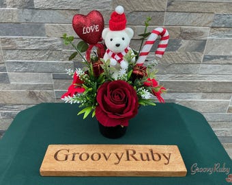 Beary Christmas, Grave Pot Artificial Flowers Tribute Funeral Lasting Memorial Artificial Floral Tributes Flowers Keepsake Seasonal Xmas Red