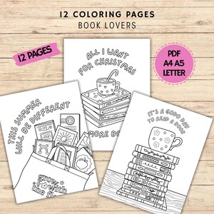 Puede incluir: Un conjunto de 12 páginas para colorear con ilustraciones de temática de libros. Las páginas incluyen imágenes de una pila de libros, una taza de chocolate caliente y una bolsa llena de libros. El texto en las páginas incluye frases como "Todo lo que quiero para Navidad" y "Es un buen día para leer un libro".