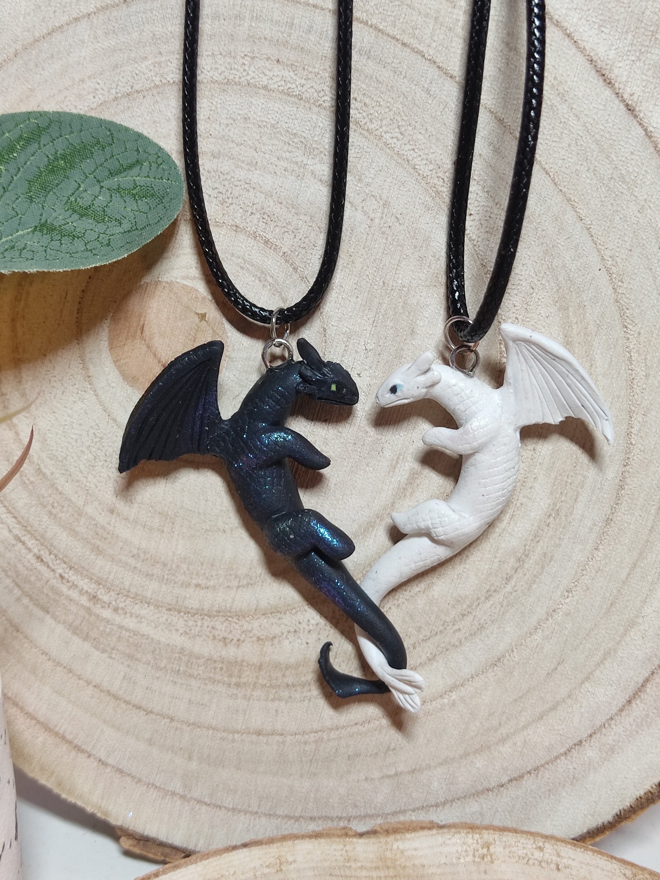 Light fury necklace deals
