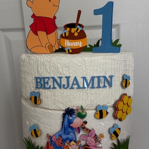 Winnie the Pooh cake topper - Winnie the pooh party - Winnie the pooh birthday - Baby cake topper