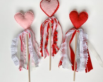 Heart felt wand - Valentine’s Day - felt toys