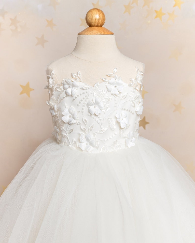 Robe de demoiselle d'honneur en tulle, robe en tulle avec noeud, robe ivoire ou blanche, robe de bébé, robe en dentelle, mariage. image 5