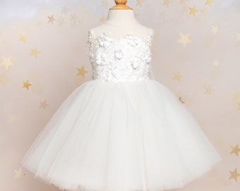 Robe de demoiselle d'honneur, robe en tulle avec noeud, robe ivoire ou blanche, robe de bébé, robe de mariée.