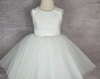 Flower girl dress. Tulle flower girl dress with bow.  Ivory or white baby dress. Wedding dress.