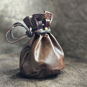 Pochette en cuir fabriquée à la main avec cordon de serrage Costume de reconstitution médiévale GN marron