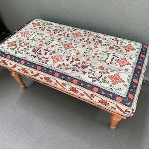 Floral Pattern Bench, Bench with Cushion, Ottoman Bench, Bench for Bedroom, Wooden Leg Bench, Hallway Bench, Upholstered Bench, Home Decor,