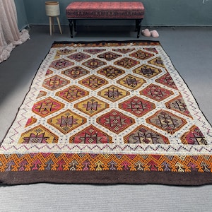 Embroidered Kilim, Turkish Kilim, Vintage Kilim, Anatolian Kilim, Rugs For Living Room, 5.4x8.5 ft Brown Kilim, Neutral Oushak Rug,