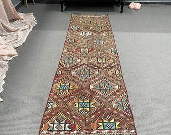 ヴィンテージランナーラグ 2.2x8.7フィート (67 x 264 cm)、キリム 