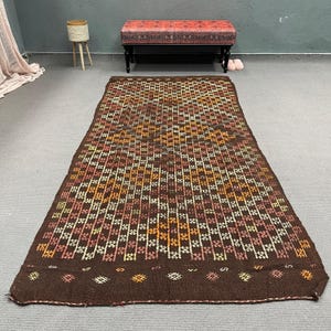 Vintage Kilim, Large Embroidered Kilim, Turkish Kilim, Anatolian Kilim, Rugs For Salon, 4.5x9.1 ft Brown Kilim, Distressed Turkish Rug,