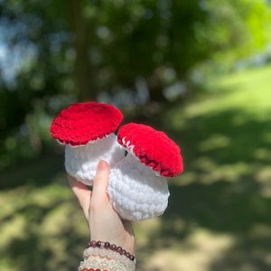 Mini Poppable Crochet Mushroom Plushie Stress-Ball