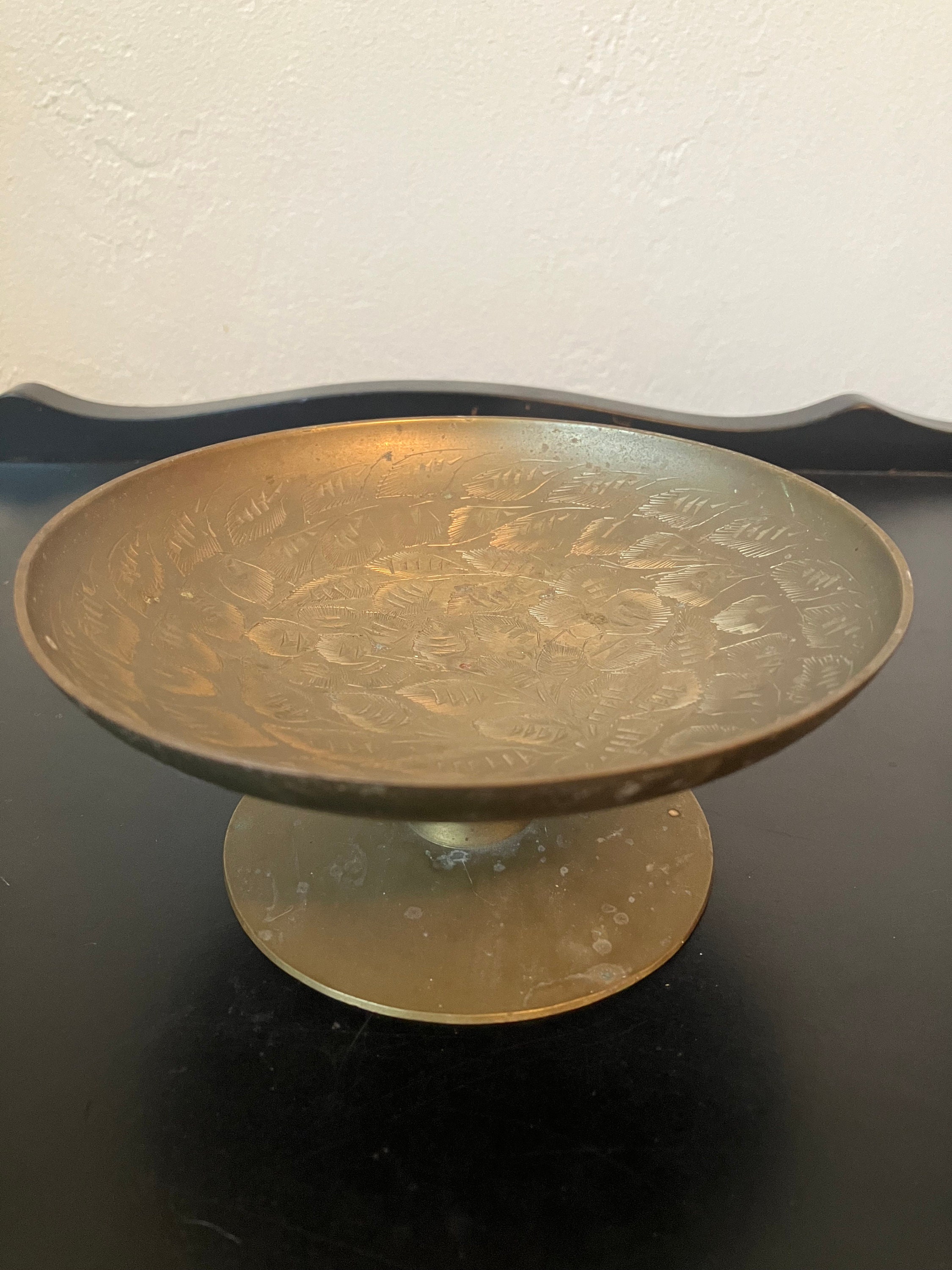 Vintage Sarna Brass India Etched Brass Bowl