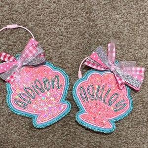 Étiquette de sac personnalisée coquillage pailleté | Étiquette de sac à dos personnalisée avec nom | Étiquette de bagage sirène | Accessoire de sac à dos pour fille | Cadeau personnalisé
