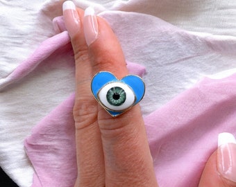 Blue Heart Ring with Green Eye - Realistic Sculpture Strange Scary Cute - Eyeball - OOAK - Creepy Eye - Evil Eye