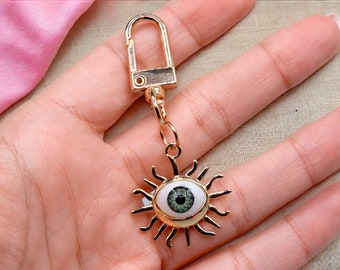 Bag jewelry - Keychain with eye - Realistic sculpture Strange Scary Cute - Eyeball - OOAK - Creepy Eye - Evil Eye