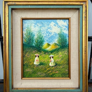 Pintura al óleo vintage de los años 1960-1970 de dos niñas en un campo recogiendo flores