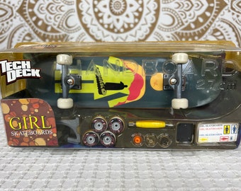 Vintage Tech Deck Girl Skateboards deck kit *Rare* Never Been Opened