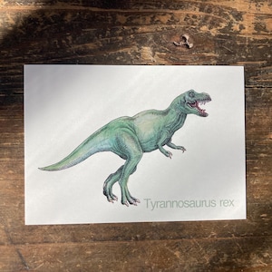 T - Alphabet-Postkarte “Tyrannosaurus rex” - Kunstdruck Dinosaurier A6, Aquarell, Kinder Illustration, Lernkarte, ABC, Buchstaben, Postkarte
