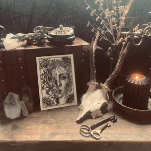 Magische Tarot-ansichtkaart "The Power" - Kunstdruk, Spiritualiteit, Tarotdeck, Magie, Duistere kunst, Illustratie, Duistere academie, Gotiek, Hekserij