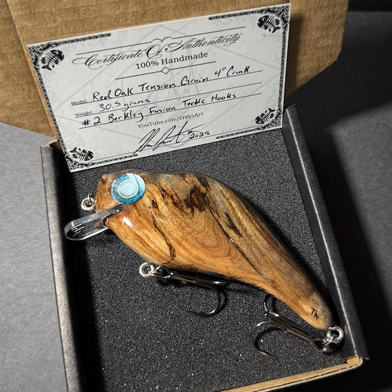 Handmade Wooden Crankbait, 4 Inch Bass Fishing Lure, Red Oak Tension Grain, Slow Retrieve Shallow Runner, Artisan Fishing Gift - Etsy Israel Handmade Wooden Crankbait, 4 Inch Bass Fishing Lure, Red Oak Tension Grain, Slow Retrieve Shallow Runner, Artisan Fishing Gift - Etsy Israel